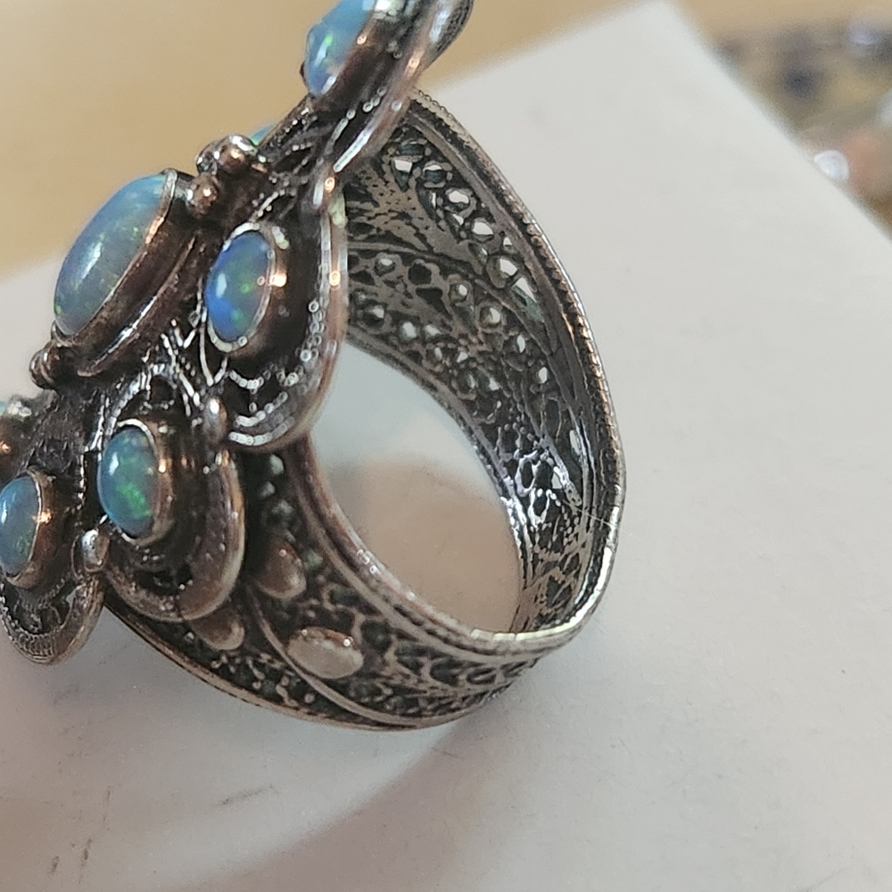 Australian Blue Opal Ring set in Heavy Sterling sz 7 Natural Earth mined. - Picture 2 of 9